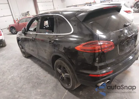 2017 Porsche Cayenne S z USA, uszkodzony, nr VIN WP1AB2A26HLA53109